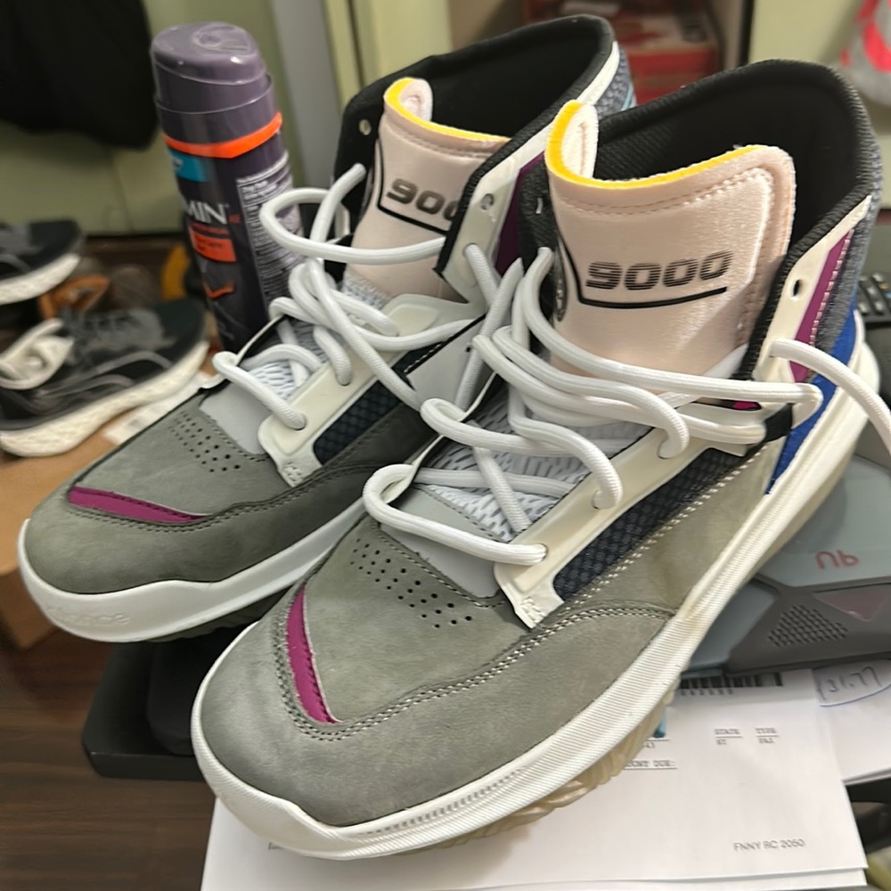 brand new never worn hard to find sz11 NWOT